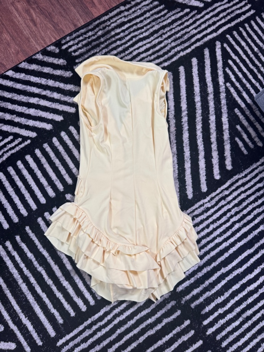 Sleeveless Yellow Ruffle Romper Dress - Picture 4 of 4